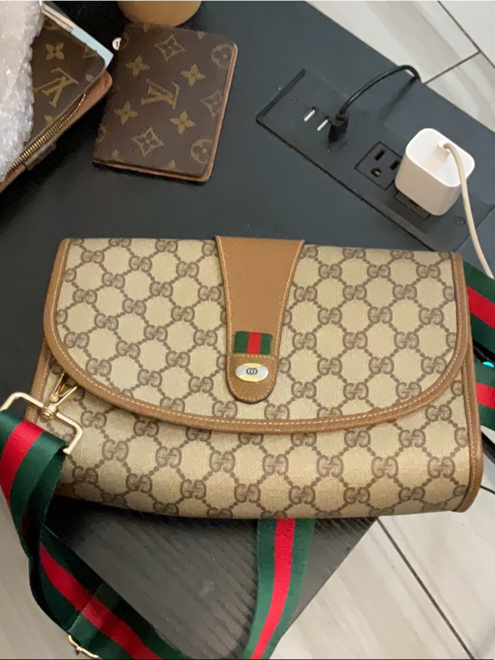 Gucci vintage clutch